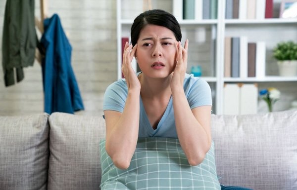 Hội chứng ngưng thở khi ngủ thường gây ra đau đầu