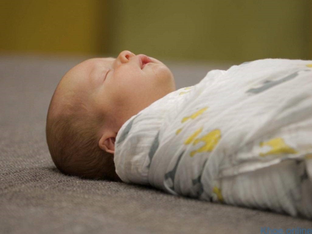 Cơn ngưng thở ở trẻ sinh non là gì?