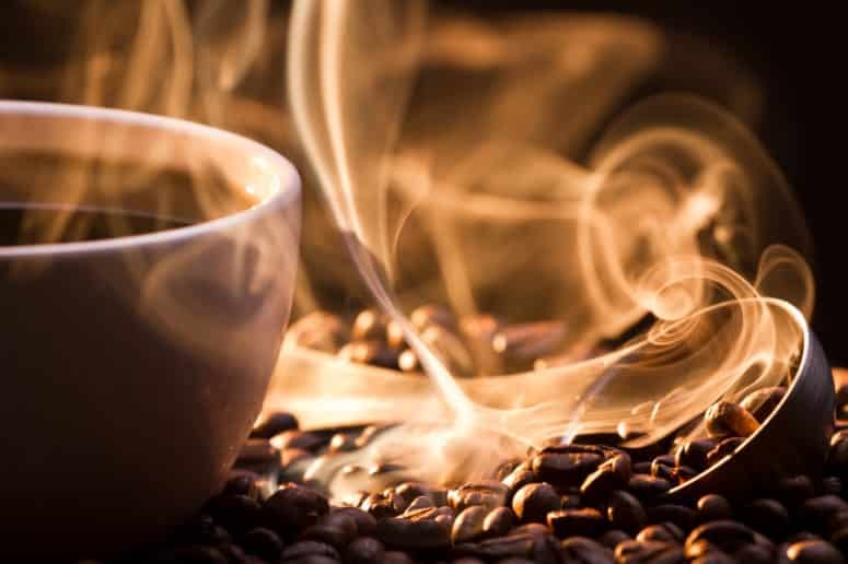 Caffeine được bổ sung với liều cao có thể gây nguy hiểm cho chúng ta
