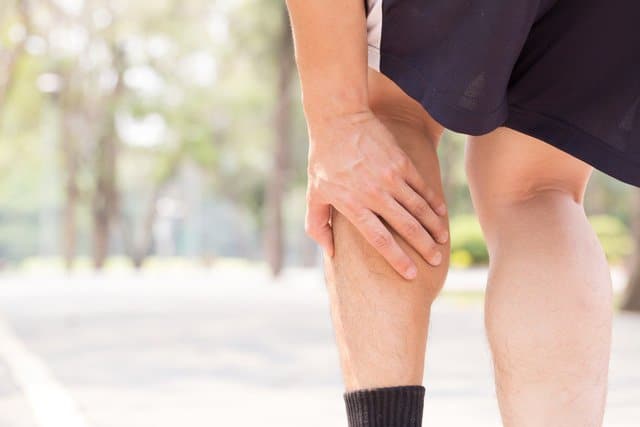 Dùng thuốc Atenolol có thể gây tác dụng phụ là yếu cơ