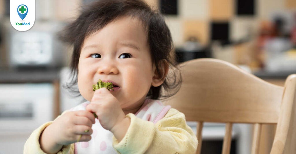 Dinh dưỡng cho trẻ 1 tuổi mà bố mẹ nên biết
