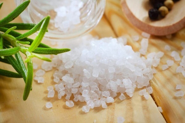 Sử dụng nhiều muối có thể gây nên chứng bệnh cao huyết áp