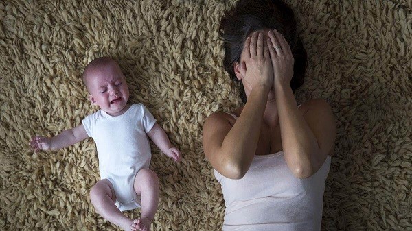 Tiếng khóc của trẻ có thể khiến cha mẹ chịu nhiều áp lực