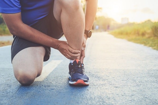 Viêm gân Achilles là chấn thương thường gặp nhất ở những người chạy bộ
