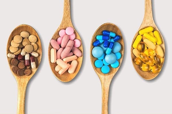 Vitamin tổng hợp được sản xuất dưới nhiều hình thức khác nhau