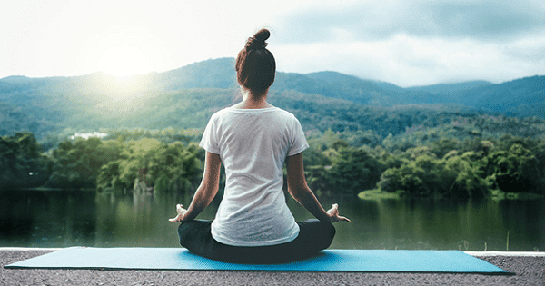 Yoga giúp cải thiện sức khỏe, giảm đau đầu