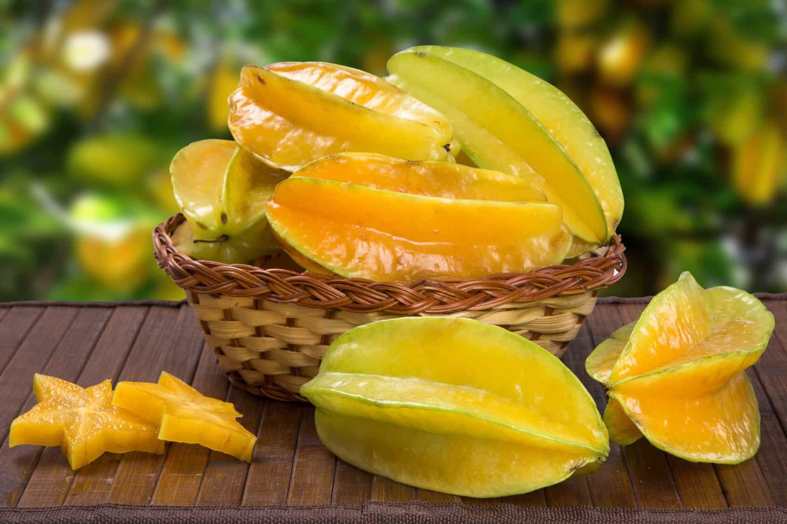 Quả khế có tác dụng gì? Cách chế biến quả khế - YouMed