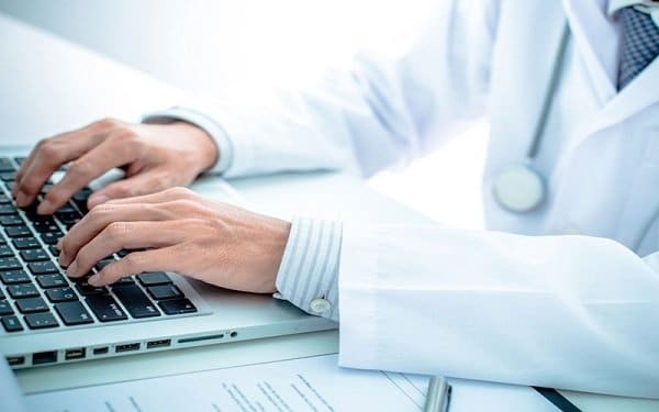 Dịch vụ tư vấn sức khỏe trực tuyến được xem là xu hướng tất yếu