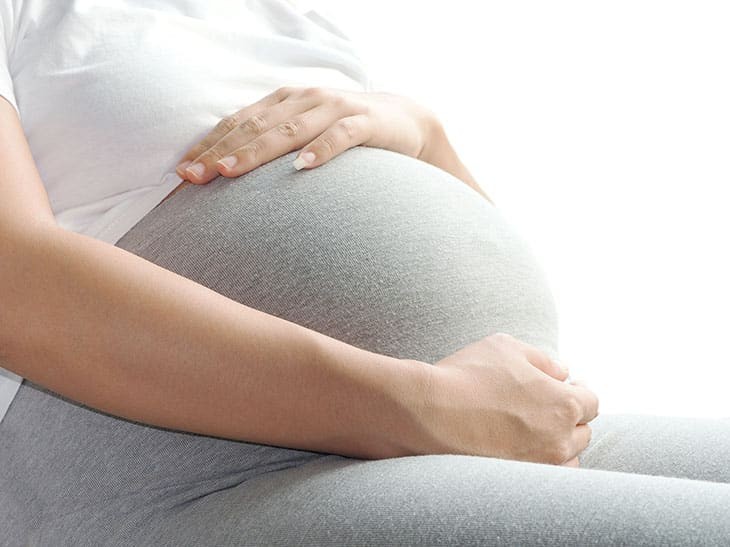 Đối với phụ nữ có thai cần tham khảo kỹ ý kiến của bác sĩ trước khi dùng 