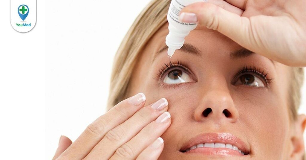 Dùng thuốc nhỏ mắt hàng ngày có tốt không? Lời khuyên từ Bác sĩ