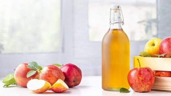 Uống giấm táo có tác dụng làm trễ kinh nguyệt tạm thời hiệu quả, an toàn