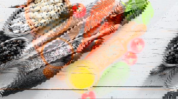 Người mỡ máu cần lên kế hoạch ăn uống lành mạnh từ sớm
