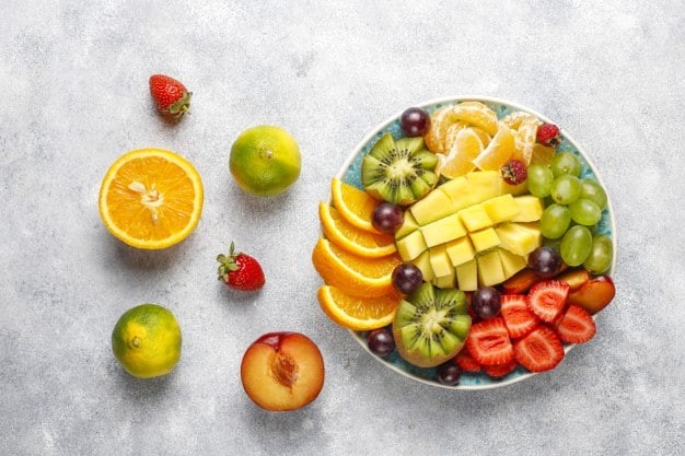 Các loại trái cây giàu vitamin C được xem là thực phẩm bổ máu