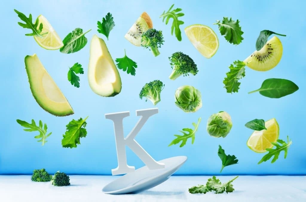 Nên bổ sung đầy đủ vitamin K từ thực phẩm để phòng ngừa thiếu vitamin K