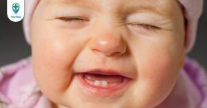 Thuốc và cách giảm đau khi mọc răng ở trẻ