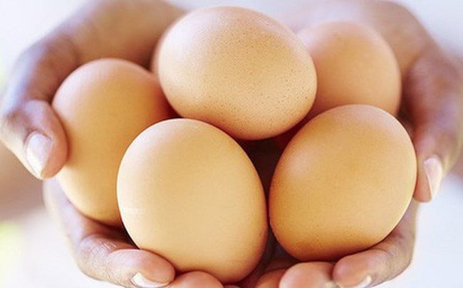 Bỏng nên kiêng ăn trứng