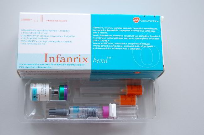 Vắc-xin Infanrix Hexa