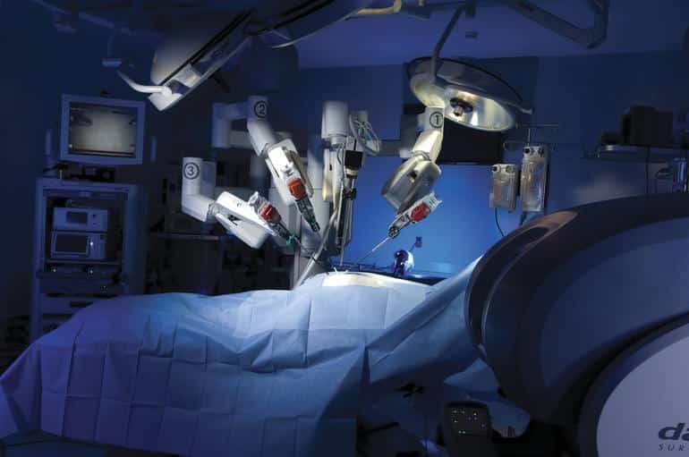 Phương pháp phẫu thuật bằng robot hiện đại