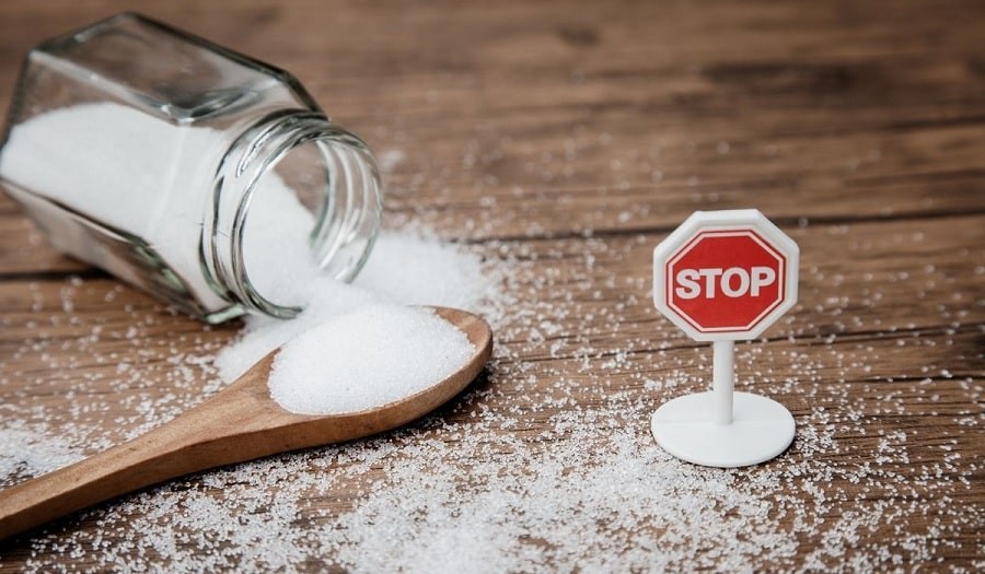Một chế độ ăn ít muối giúp kiểm soát tốt huyết áp