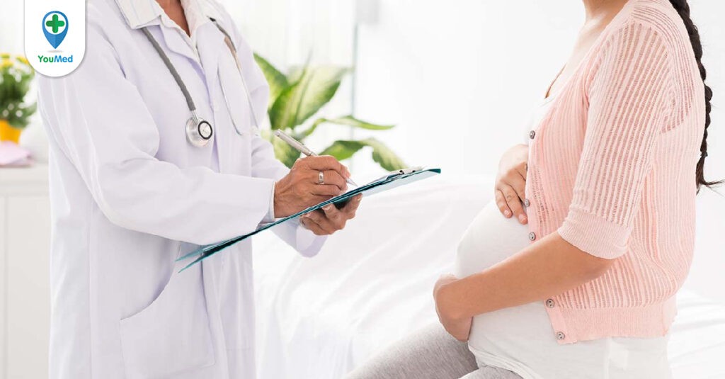 Tiêm phòng cho phụ nữ chuẩn bị mang thai và bà bầu có cần khám trước tiêm?