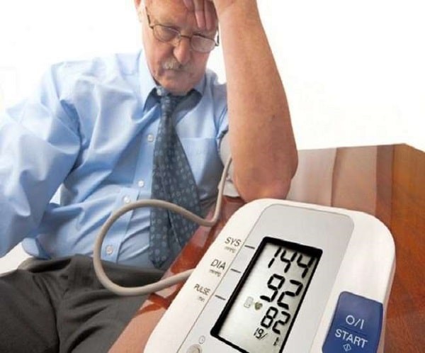 Cao huyết áp là bệnh lý do nhiều yếu tố gây ra, có ảnh hưởng lớn đến đời sống hằng ngày
