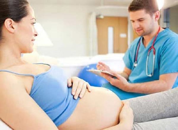 Khám thai đúng hẹn là cách tốt nhất kiểm soát cao huyết áp thai kỳ