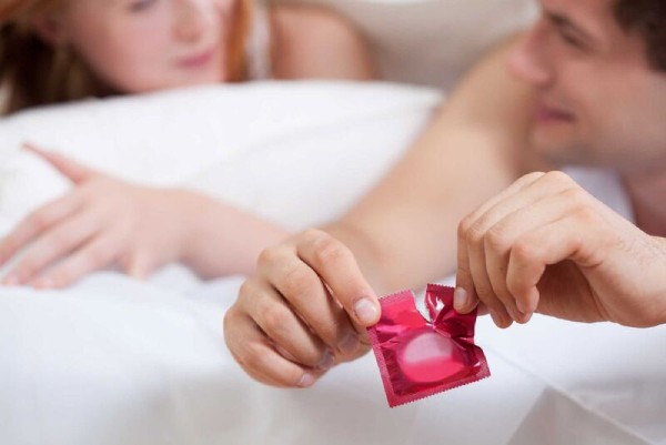 Quan hệ tình dục an toàn là một cách phòng tránh lây nhiễm HPV virus