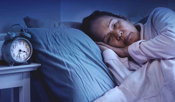 Có nhiều nguyên nhân dẫn đến mất ngủ, trong đó stress, suy nhược thần kinh, căng thẳng chiếm phần lớn.