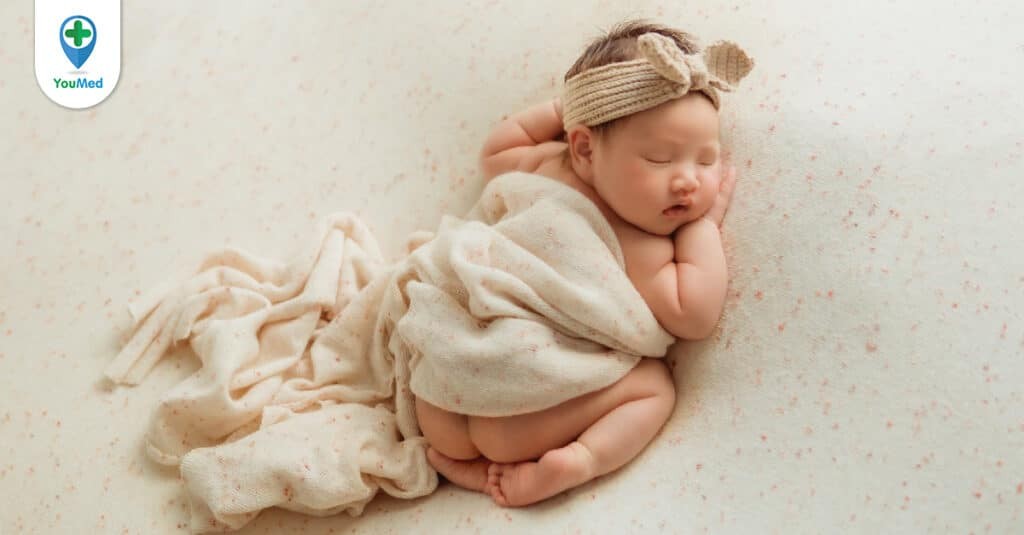 Chuyên gia trả lời câu hỏi “Trẻ sơ sinh ngủ bao nhiêu tiếng một ngày?”