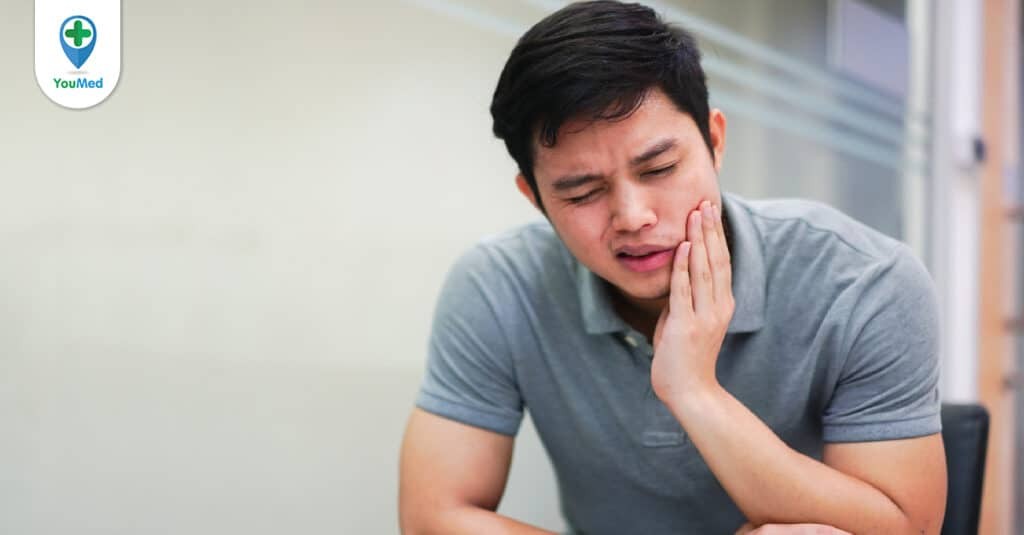 Bấm huyệt trị đau răng có hiệu quả không?