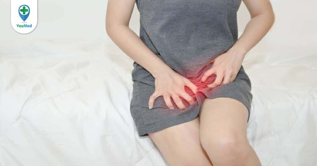 Bị đau bụng dưới và ra máu có nguy hiểm không?