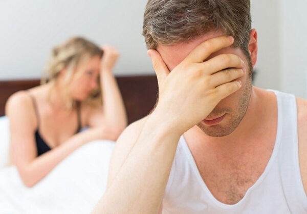 Tình trạng tinh hoàn bị vôi hóa diễn tiến nặng có thể gây ảnh hưởng đến đời sống tình dục của nam giới