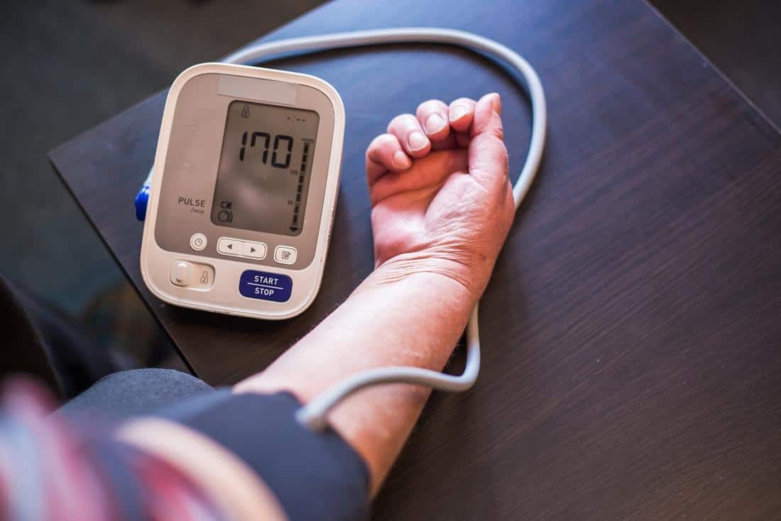 Trị số huyết áp tâm thu ≥140 mmHg thể hiện huyết áp tăng cao hơn mức bình thường ở một người trưởng thành