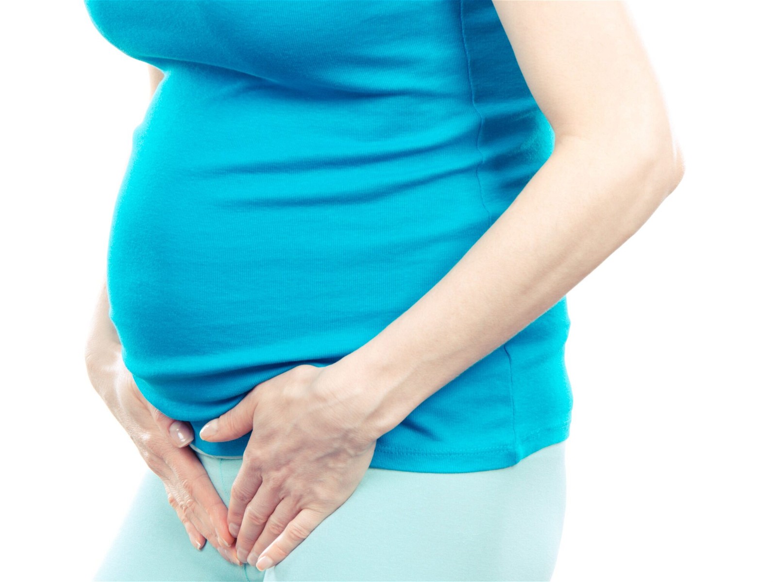 Niệu đạo bị kích ứng là một trong những nguyên nhân khiến mẹ bầu sau sinh phải đối mặt với hiện tượng tiểu buốt