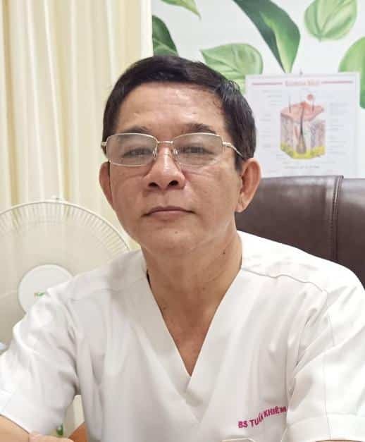 BS CKII. Nguyễn Tuấn Khiêm tận tâm chữa bệnh cho bệnh nhi