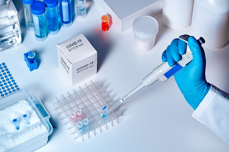 Xét nghiệm PCR là một tiêu chuẩn vàng để chẩn đoán COVID-19