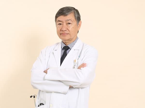 PGS.TS.BS Nguyễn Tấn Cường có nhiều năm kinh nghiệm trong lĩnh vực khám và điều trị đau dạ dày
