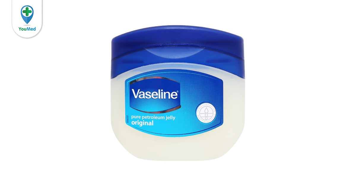 Sáp dưỡng ẩm Vaseline có tốt không? Lưu ý khi dùng - YouMed