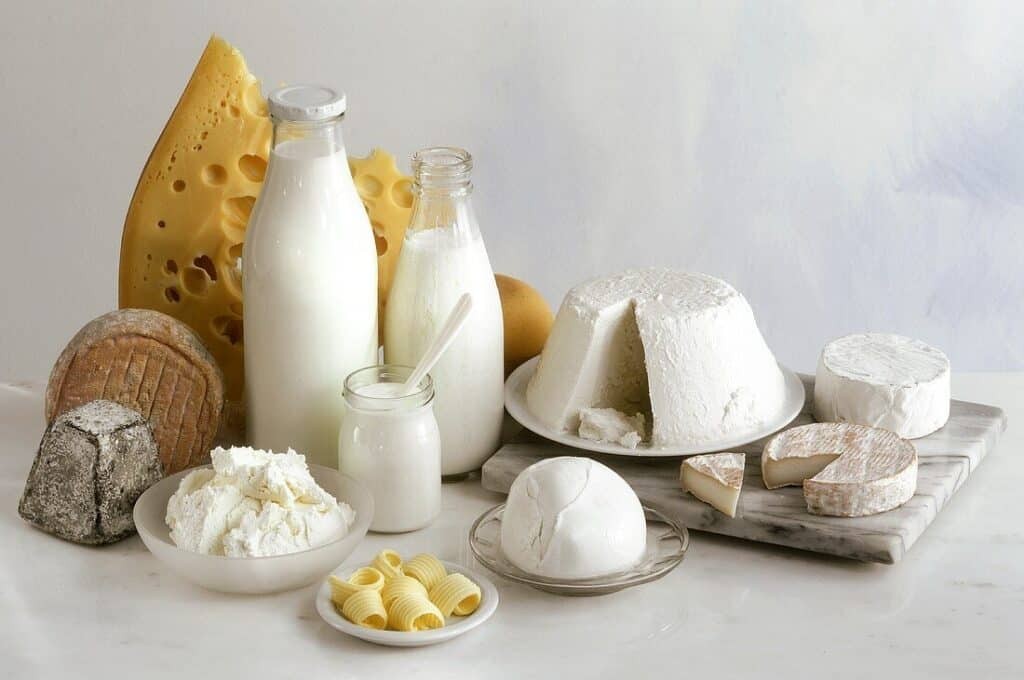Sữa và các sản phẩm từ sữa đều chứa một hàm lượng đường nhất định
