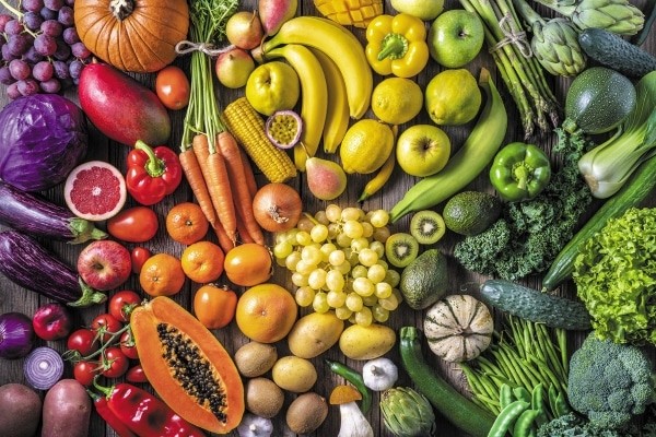 Việc dùng các loại trái cây, rau củ hợp lý sẽ đẩy nhanh tốc độ làm lành vết thương