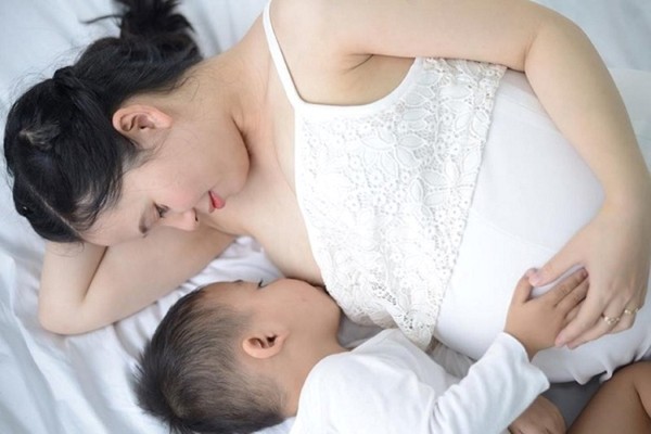 Thận trọng khi sử dụng Albiomin 20% ở phụ nữ mang thai hoặc cho con bú