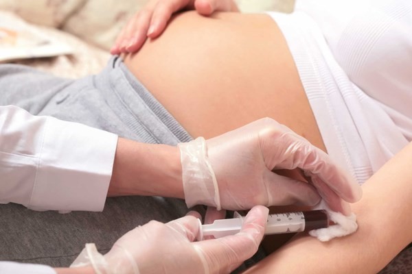 Sàng lọc di truyền trước sinh là những xét nghiệm gen nhằm cung cấp những thông tin về thai nhi trước khi ra đời