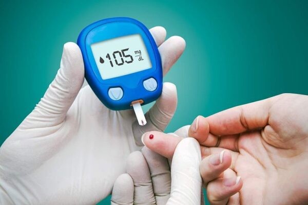 Cần kiểm tra nồng độ glucose thường xuyên khi điều trị đái tháo đường