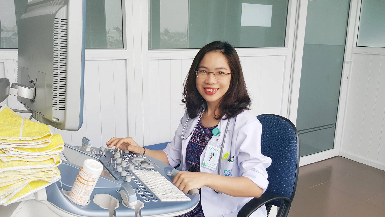 Bác sĩ Đồng Thị Hồng Trang hiện đang là phó Giám đốc của phòng khám Pasteur Đà Nẵng 