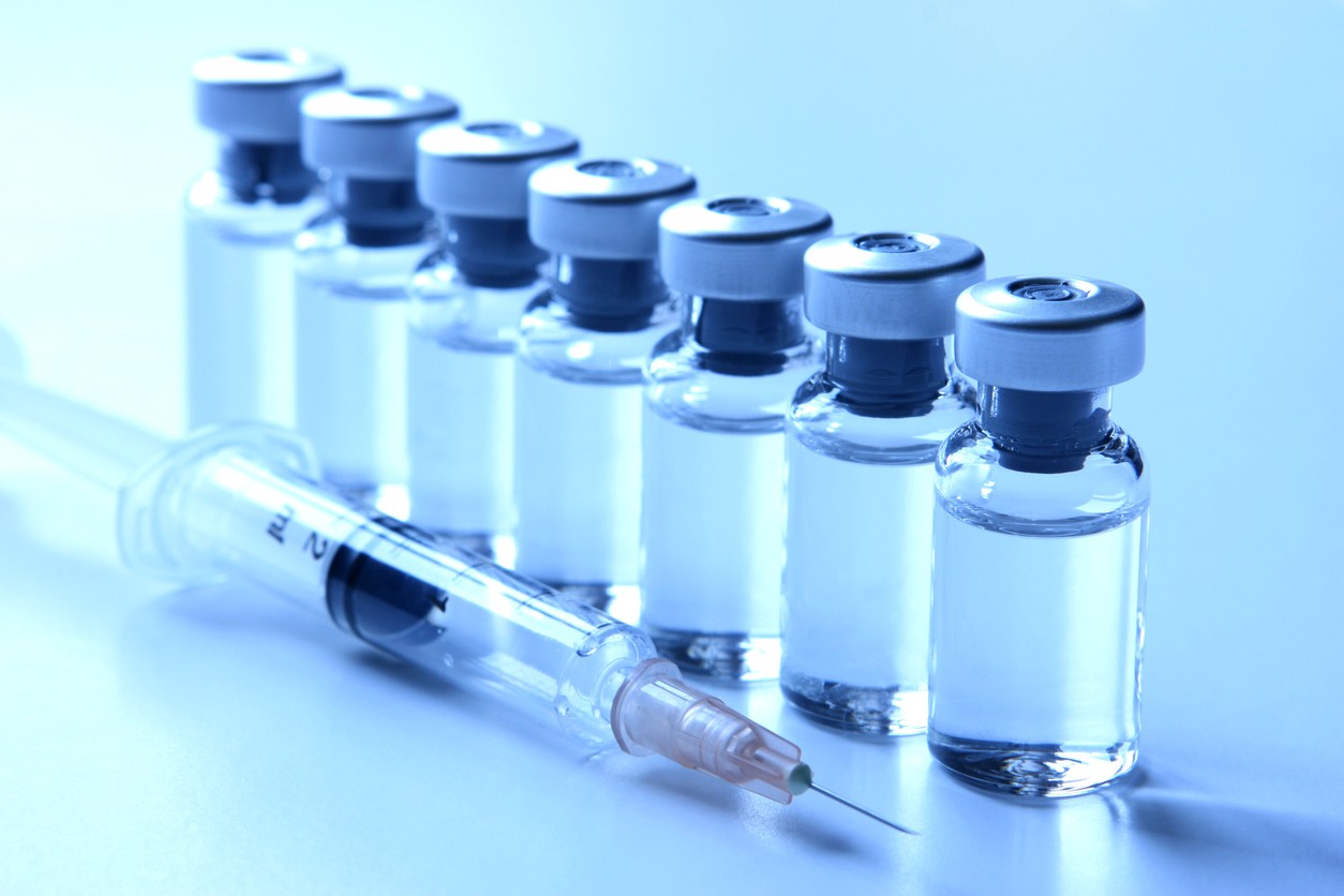 Đối tượng có nguy cơ nên tiêm vắc xin Zona theo hướng dẫn của CDC