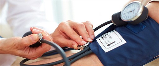 Theo dõi tình trạng huyết áp và nhịp tim giúp tối ưu hóa hiệu quả điều trị